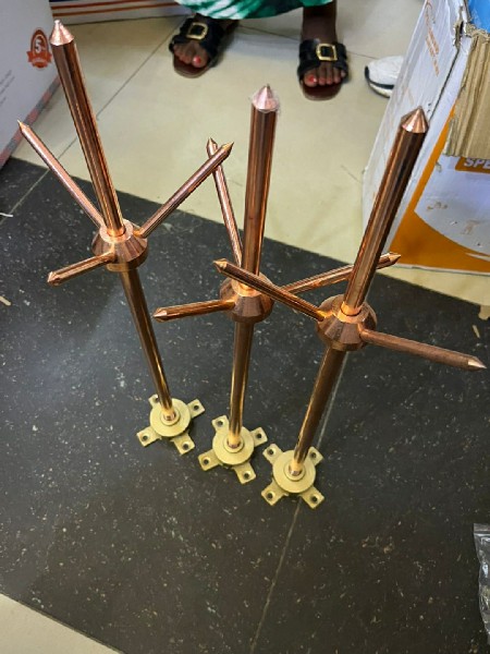 Copper Lightning Rod System – Multi-Spike Air Terminal | Lightning Protection Rod Kit( Umurindankuba wo hejuru)